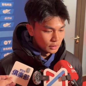 蒯纪闻：我缺乏最后一下的冷静，希望进球快点到来